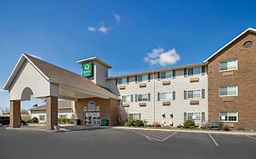 Quality Inn & Suites Fort Madison Near Hwy 61